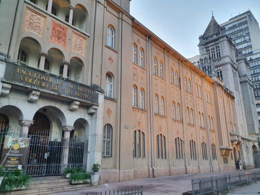 Nossa História - Colégio de São Bento Nossa História - Colégio de São Bento