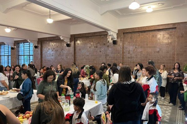Mães são homenageadas no São Bento